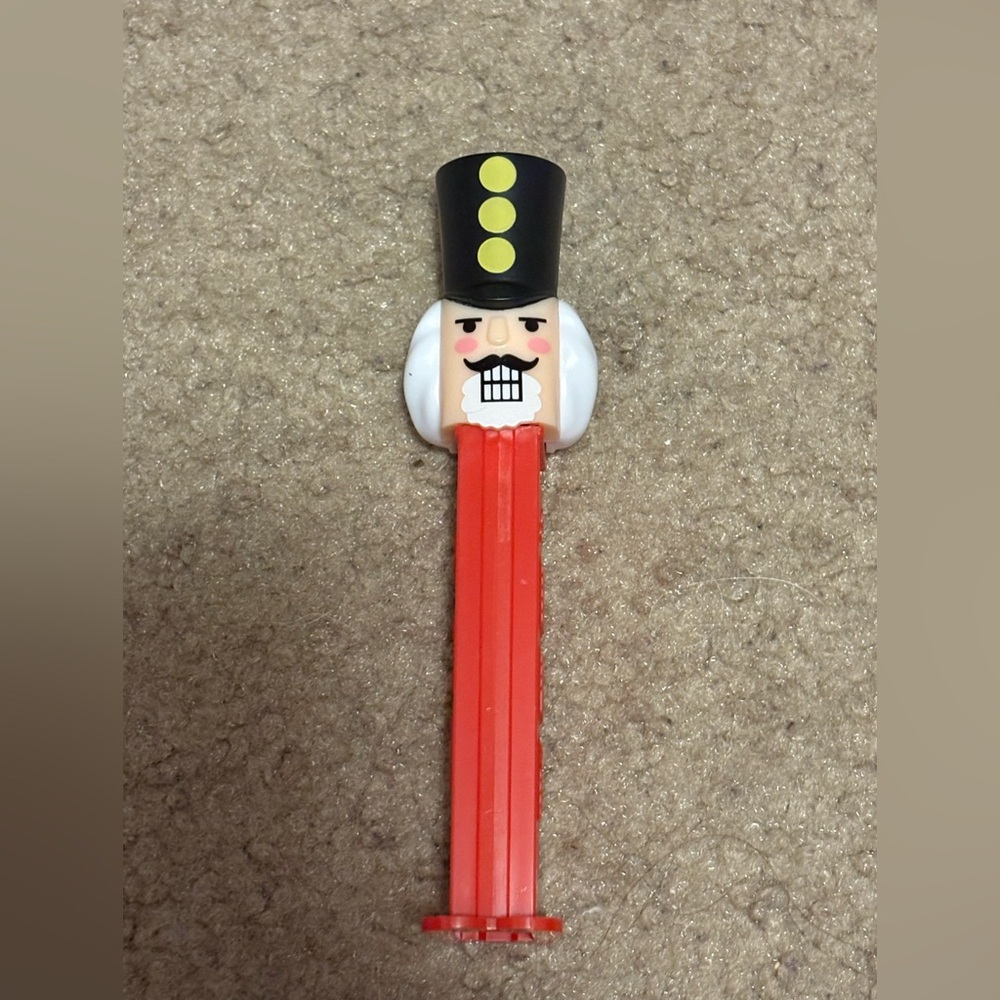 NWOT red based nutcracker PEZ dispenser